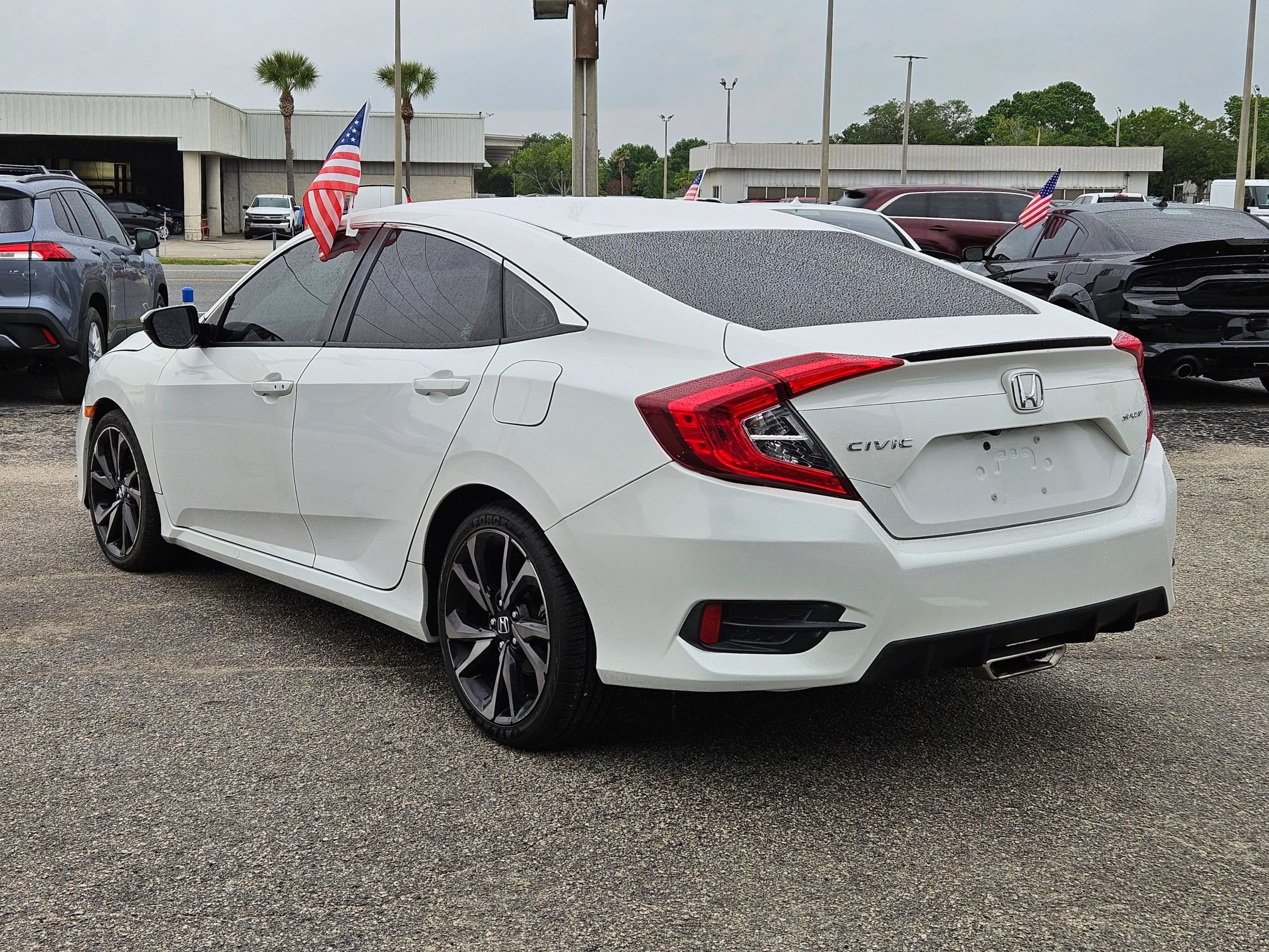 Used 2020 Honda Civic Sport image 6