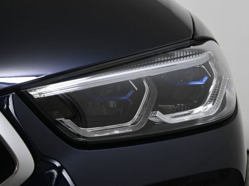 New 2026 BMW M850i xDrive Convertible w/ M Carbon Exterior Package image 19