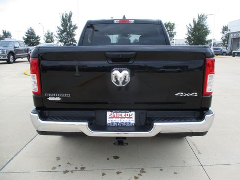 Used 2022 RAM 1500 Big Horn AWD/4WD image 5