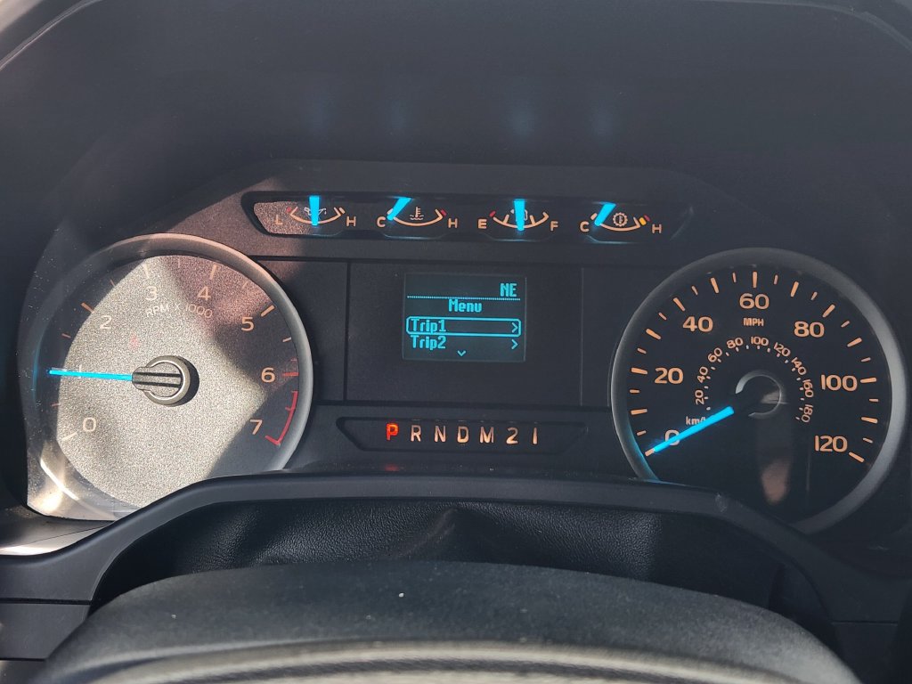 Used 2016 Ford F150 XLT AWD/4WD image 16
