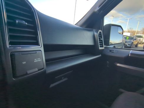 Used 2018 Ford F150 XLT w/ Equipment Group 302A Luxury image 20