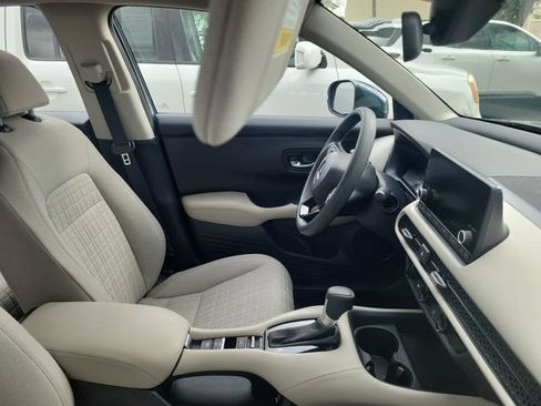 Used 2024 Honda HR-V LX image 3