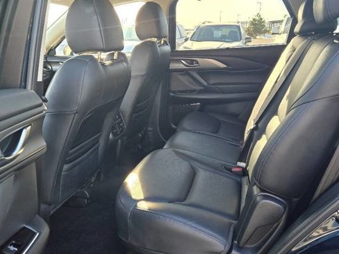 Used 2019 MAZDA CX-9 Touring w/ Touring Premium Package image 13