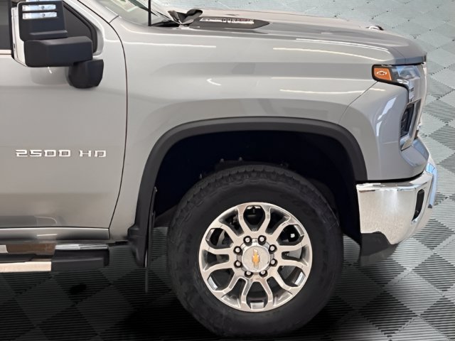 Certified 2025 Chevrolet Silverado 2500 LTZ w/ LTZ Convenience Package AWD/4WD image 15
