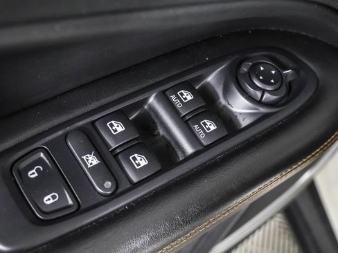 Used 2021 Jeep Compass Limited w/ Trailer Tow Group image 38