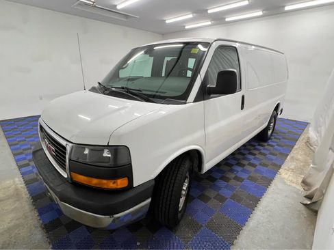 Used 2014 GMC Savana 2500 image 7