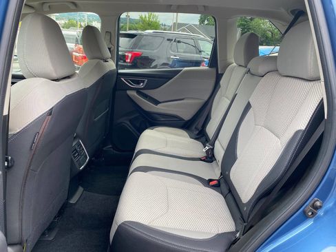 Used 2019 Subaru Forester Premium w/ All-Weather Package AWD/4WD image 21