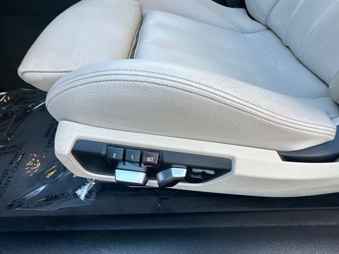 Used 2017 BMW 430i Convertible RWD image 13