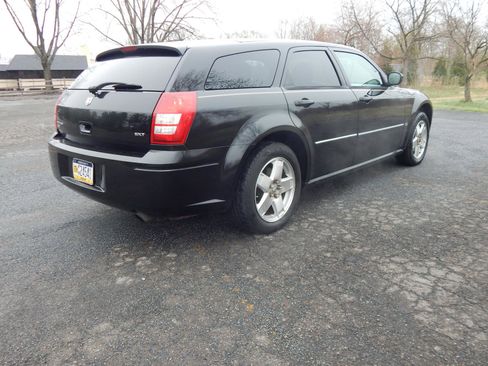 Used 2007 Dodge Magnum SXT image 4