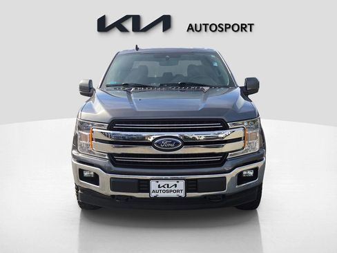 Used 2019 Ford F150 Lariat image 2