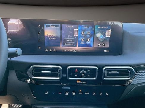 New 2026 Nissan Sentra SV w/ SV Convenience Package image 6