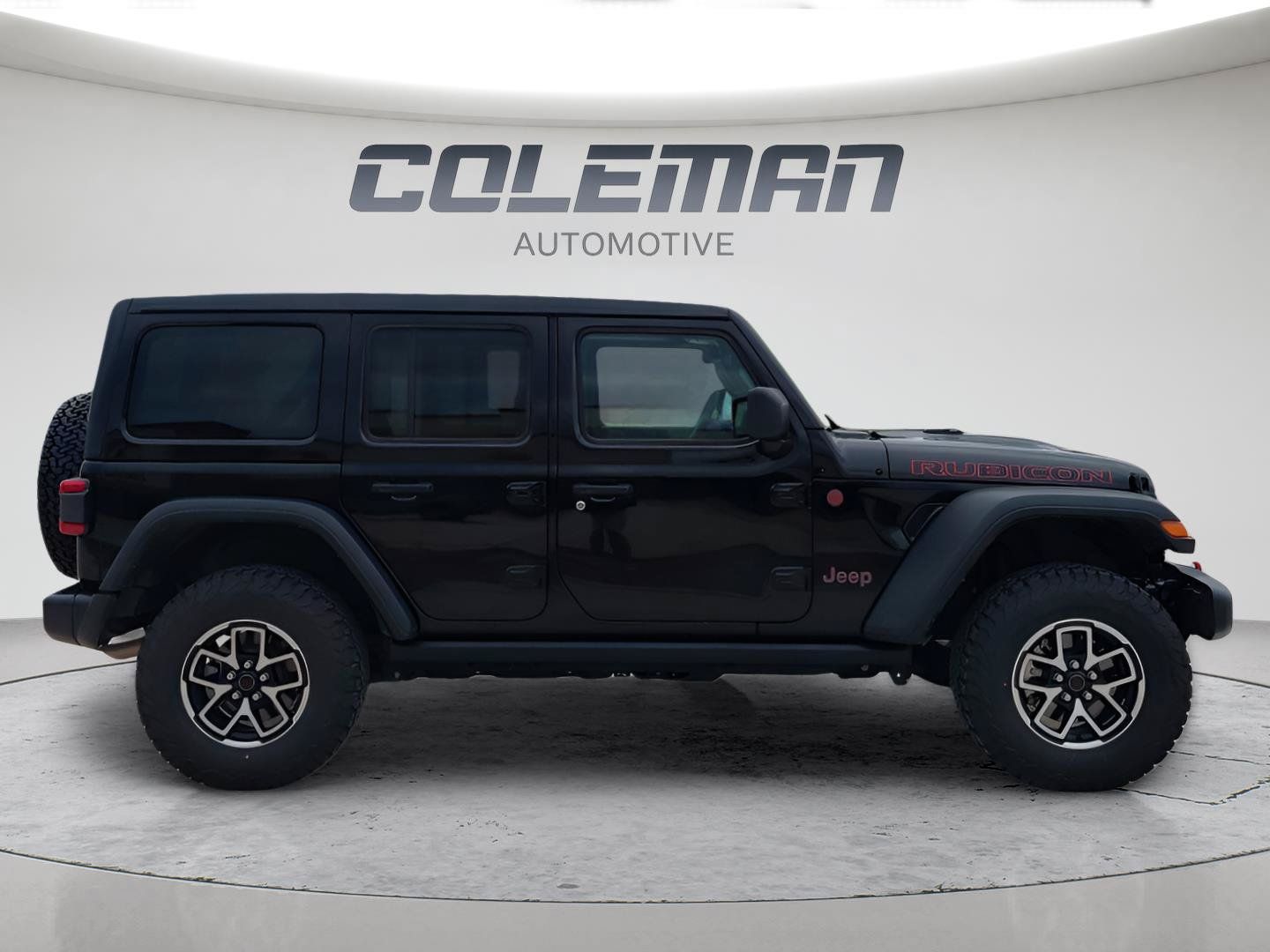 Used 2024 Jeep Wrangler Unlimited Rubicon w/ Technology Group AWD/4WD image 6
