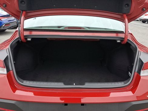 Certified 2025 Hyundai Elantra Sport image 30