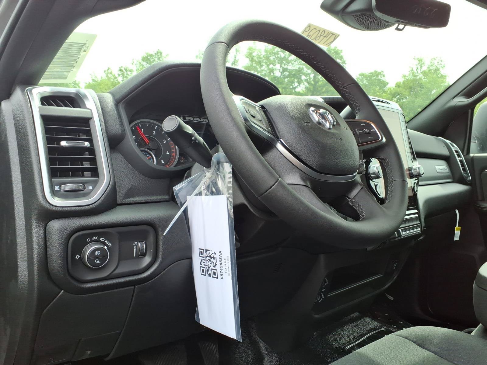 New 2026 RAM 3500 Big Horn AWD/4WD image 14