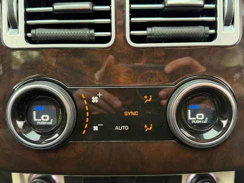 Used 2021 Land Rover Range Rover Westminster Edition AWD/4WD image 17