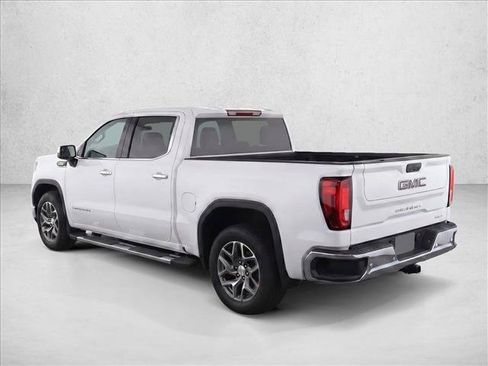 Used 2025 GMC Sierra 1500 SLT RWD image 5