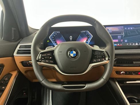 Certified 2025 BMW 330i Sedan w/ Convenience Package RWD image 16