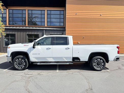 Used 2020 Chevrolet Silverado 3500 LTZ w/ LTZ Premium Package AWD/4WD image 2