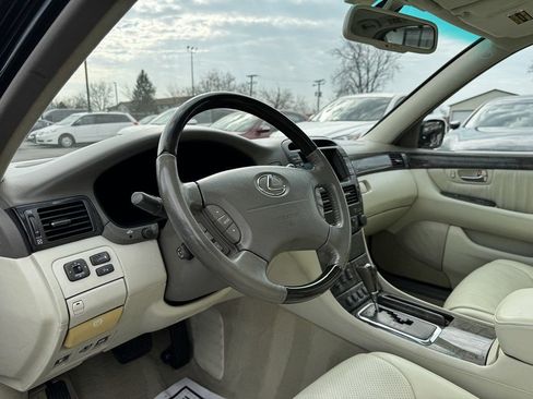 Used 2001 Lexus LS 430 image 9