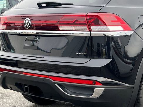 New 2026 Volkswagen Atlas Cross Sport SE AWD/4WD image 5
