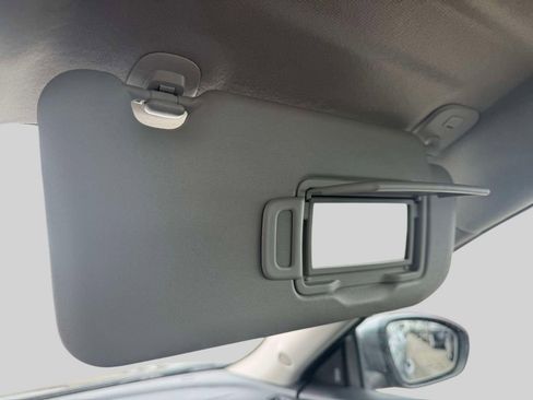 Used 2025 Nissan Sentra SV image 30