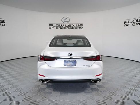 New 2025 Lexus ES 350 w/ Premium Package image 6