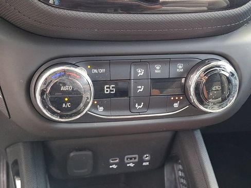 Certified 2023 Chevrolet TrailBlazer LT w/ Convenience Package AWD/4WD image 16