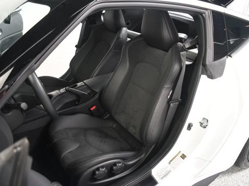 Used 2024 Nissan Z Performance w/ Floor Mat Package RWD image 28