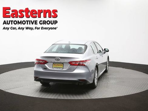 Used 2020 Toyota Camry LE FWD image 36