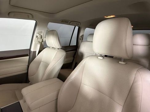 Used 2018 Lexus GX 460 Premium AWD/4WD image 16