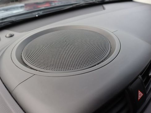 Used 2015 Kia Soul + w/ Audio Package FWD image 16