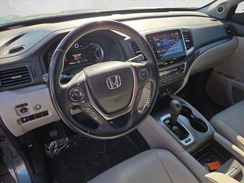 Used 2017 Honda Pilot EX-L image 10