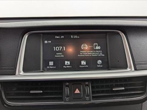 Used 2020 Kia Optima S image 24