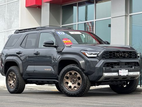 Certified 2025 Toyota 4Runner Trailhunter image 2
