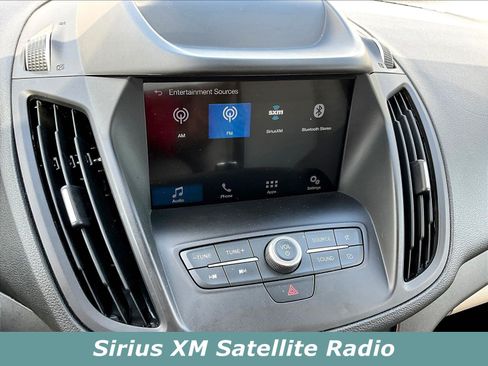 Used 2019 Ford Escape SE FWD image 39