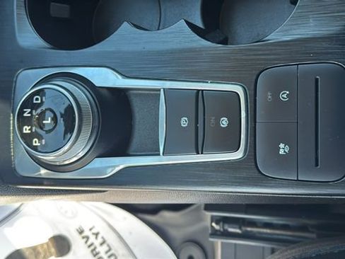 Certified 2022 Ford Escape SEL w/ SEL Stealth AWD Package image 27