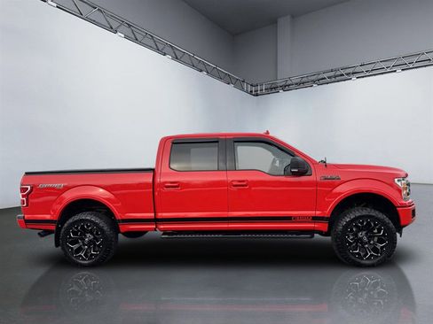 Used 2018 Ford F150 XLT w/ Equipment Group 302A Luxury image 3
