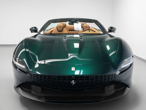 Certified 2025 Ferrari Roma Spider image 13