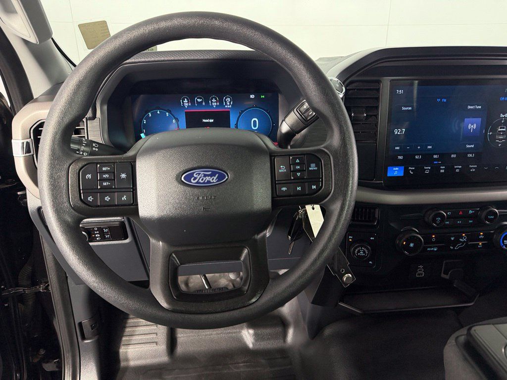 Used 2025 Ford F150 XL w/ Equipment Group 103A High AWD/4WD image 14