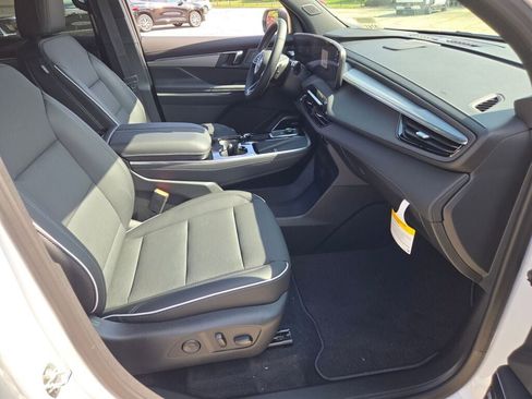 New 2026 Buick Enclave Preferred image 7