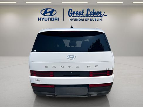 Certified 2026 Hyundai Santa Fe SE FWD image 4