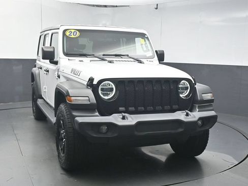 Used 2020 Jeep Wrangler Unlimited Sport AWD/4WD image 2