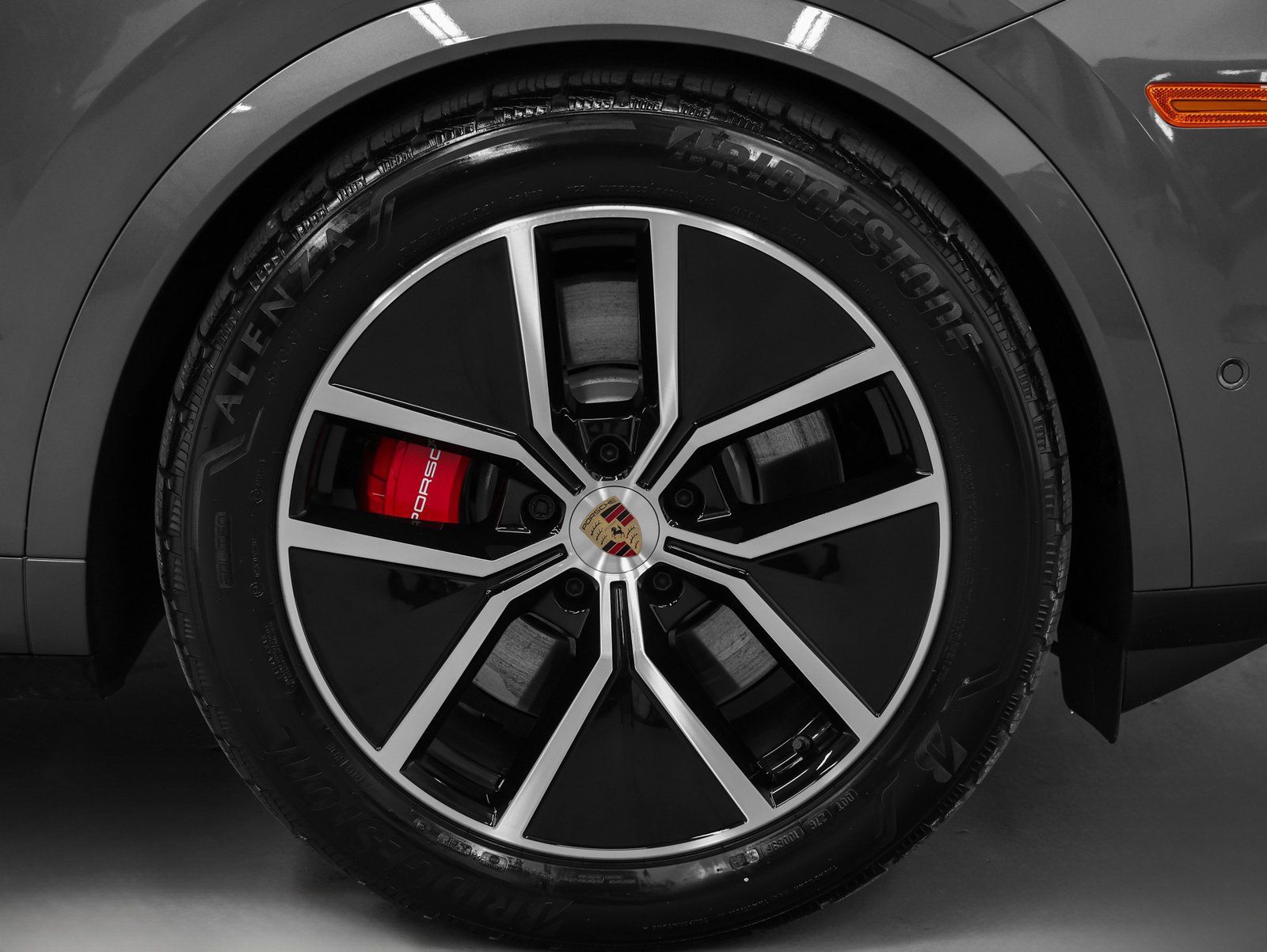 Certified 2026 Porsche Cayenne S AWD/4WD image 16