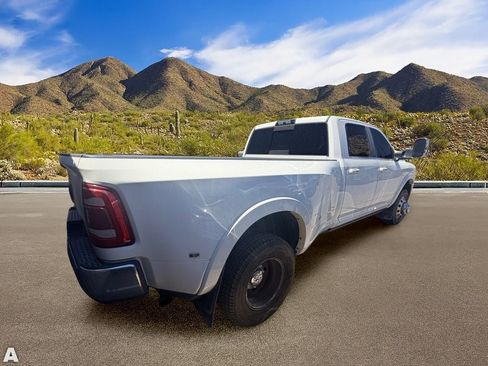 Used 2020 RAM 3500 Limited AWD/4WD image 4