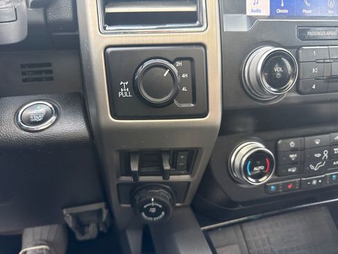 Used 2020 Ford F350 Platinum image 43