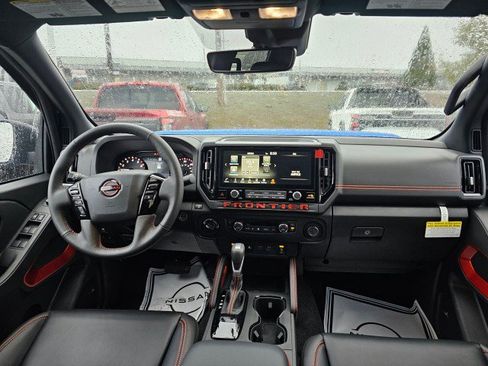 New 2025 Nissan Frontier PRO-4X w/ Pro Premium Package image 18