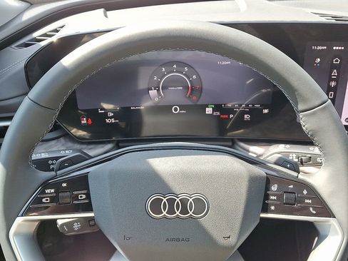 New 2026 Audi Q5 Premium image 9