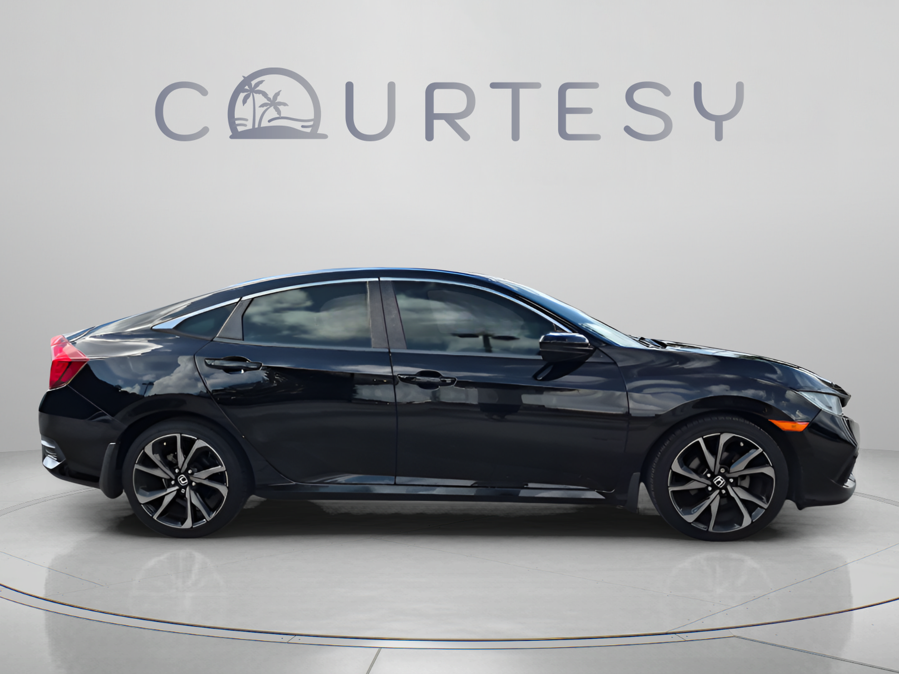 Used 2021 Honda Civic Sport image 9