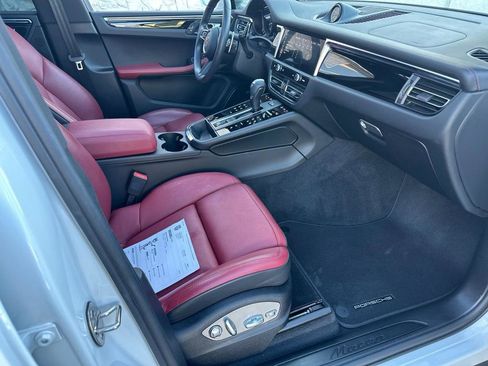 Used 2022 Porsche Macan AWD/4WD image 22