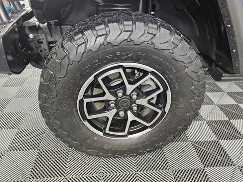 Used 2023 Jeep Wrangler Unlimited Rubicon 4xe image 11